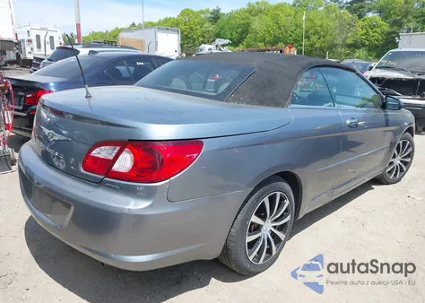 2008 Chrysler Sebring Limited z USA, uszkodzony, nr VIN 1C3LC65M38N675928